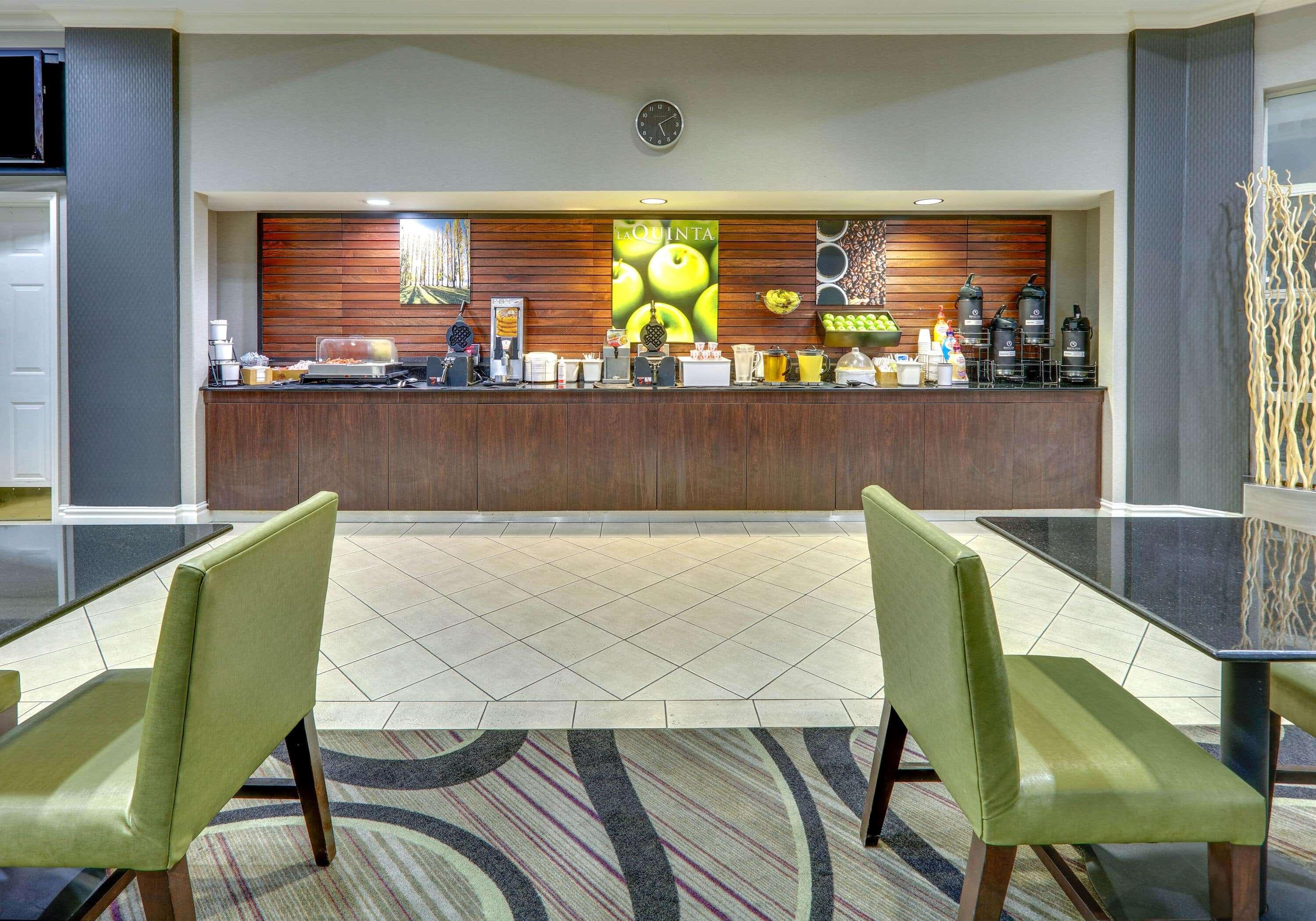 La Quinta By Wyndham Dallas North Central Экстерьер фото