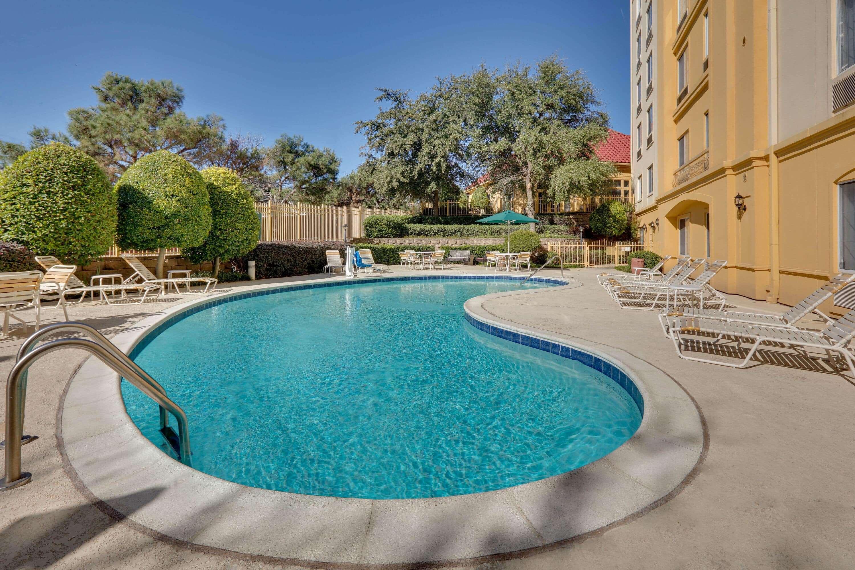 La Quinta By Wyndham Dallas North Central Экстерьер фото